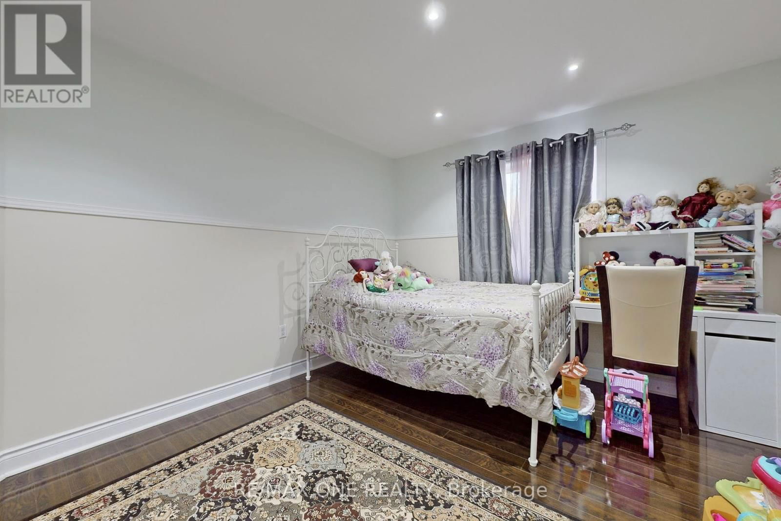 45 MAPLETON MILLS DRIVE Image 34