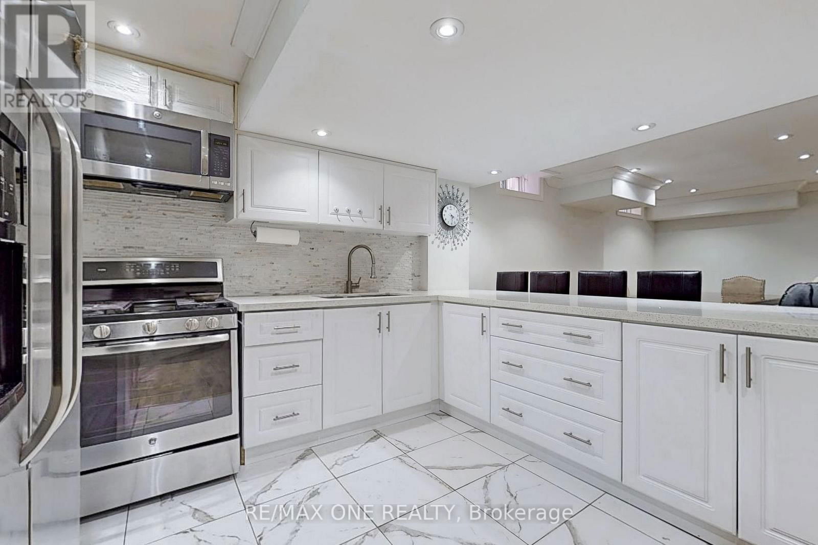 45 MAPLETON MILLS DRIVE Image 41