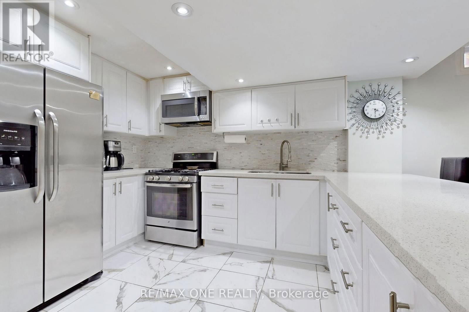 45 MAPLETON MILLS DRIVE Image 42