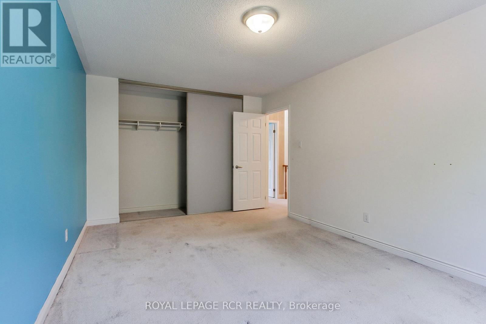 10 LEPARD CRESCENT Image 34
