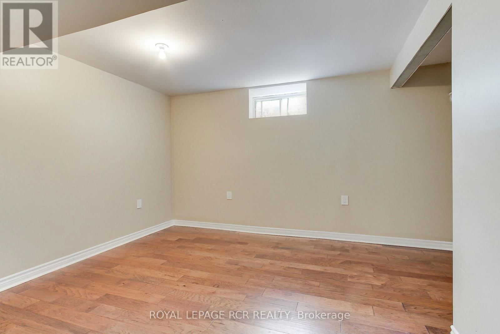 10 LEPARD CRESCENT Image 43