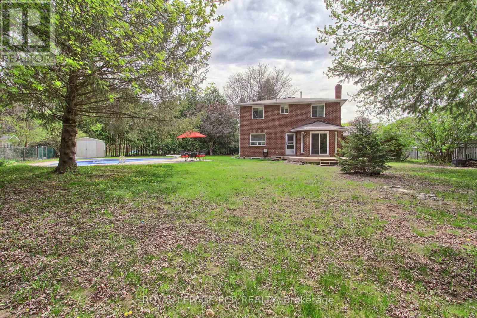 10 LEPARD CRESCENT Image 46