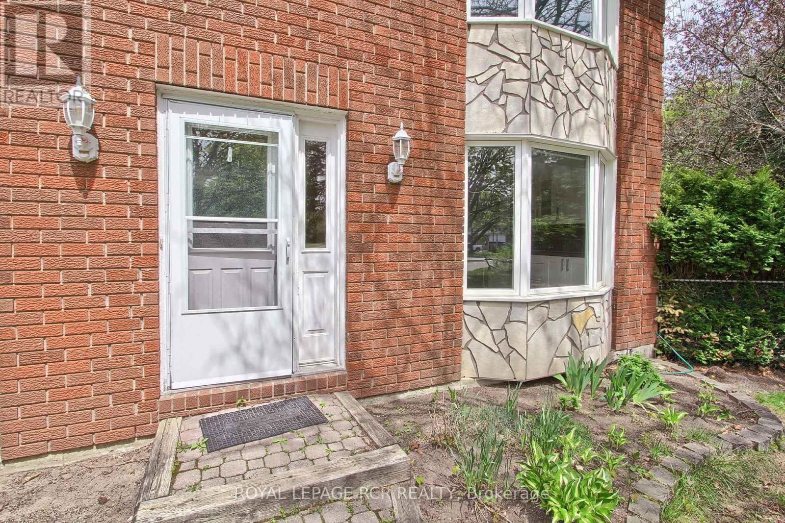 10 LEPARD CRESCENT Image 6
