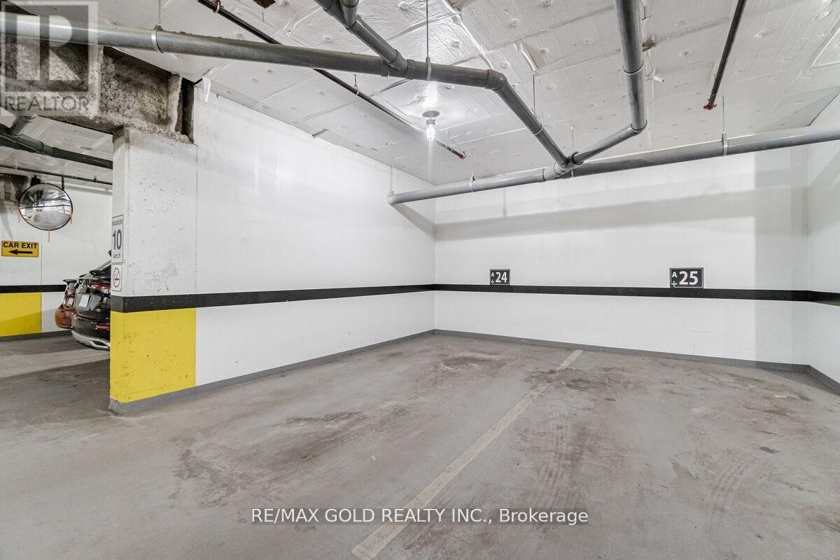 203 - 39 NEW DELHI DRIVE Image 33