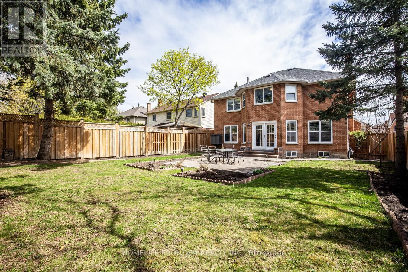 292 CROSSLAND GATE Image 50