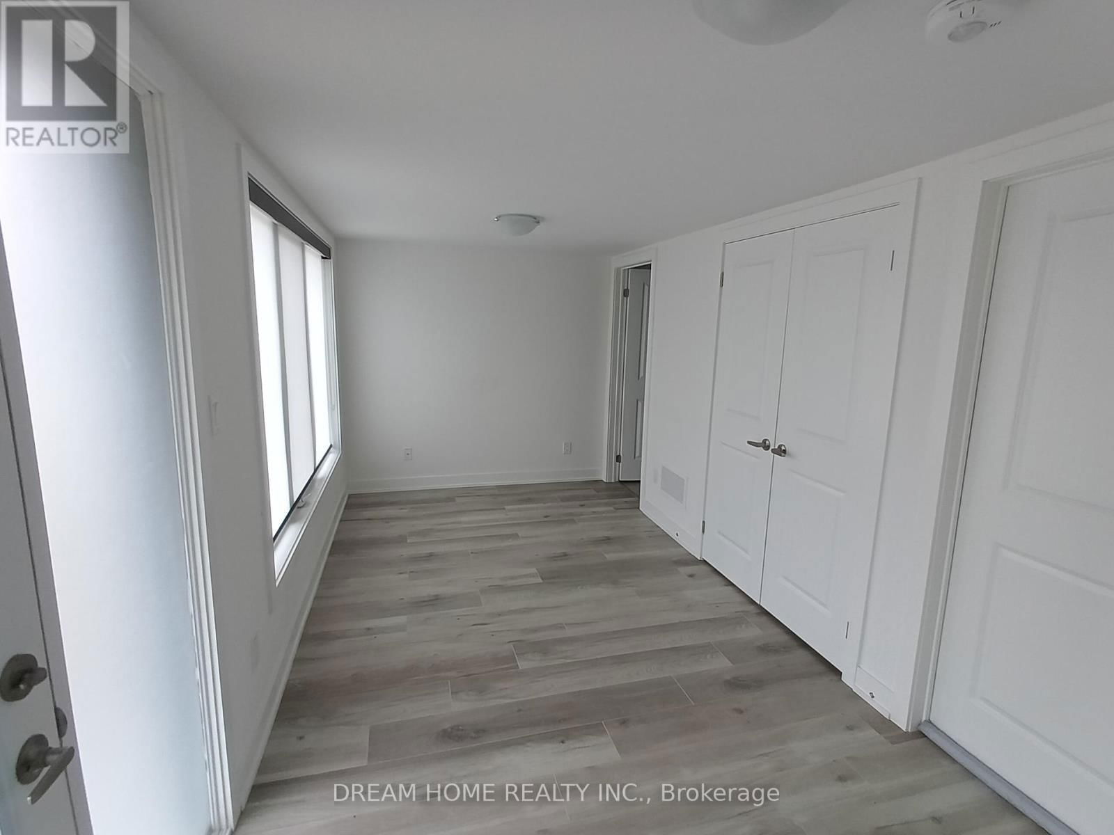 6 BAKER HILL BOULEVARD Image 4