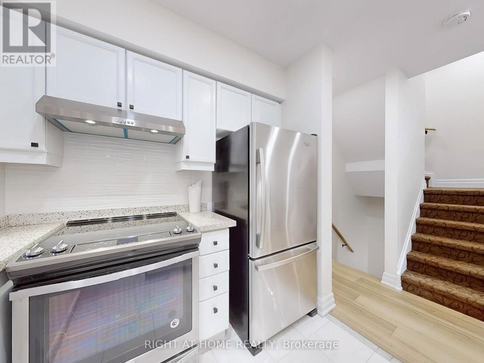 3 - 735 NEW WESTMINSTER DRIVE Image 14