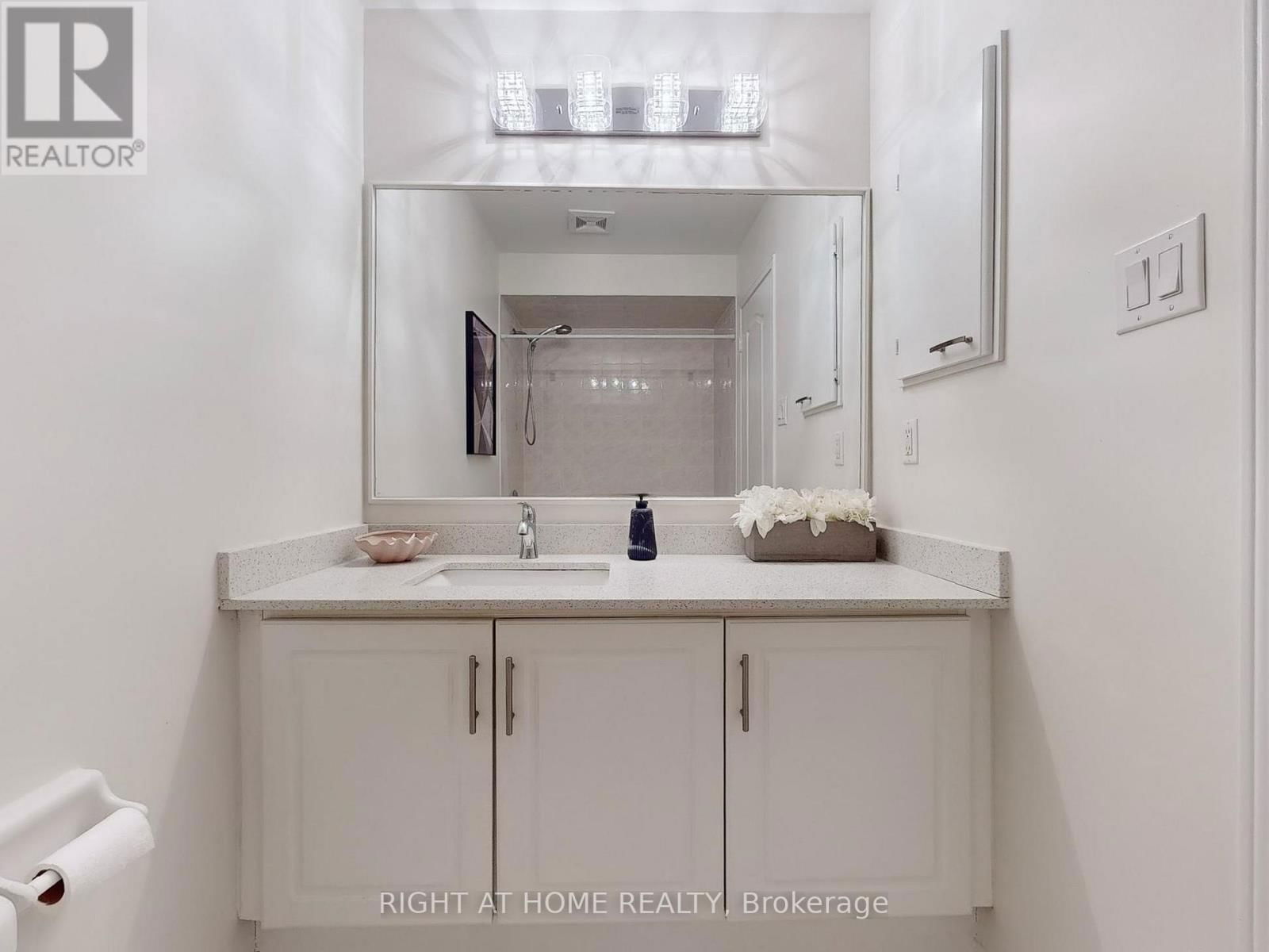 3 - 735 NEW WESTMINSTER DRIVE Image 19