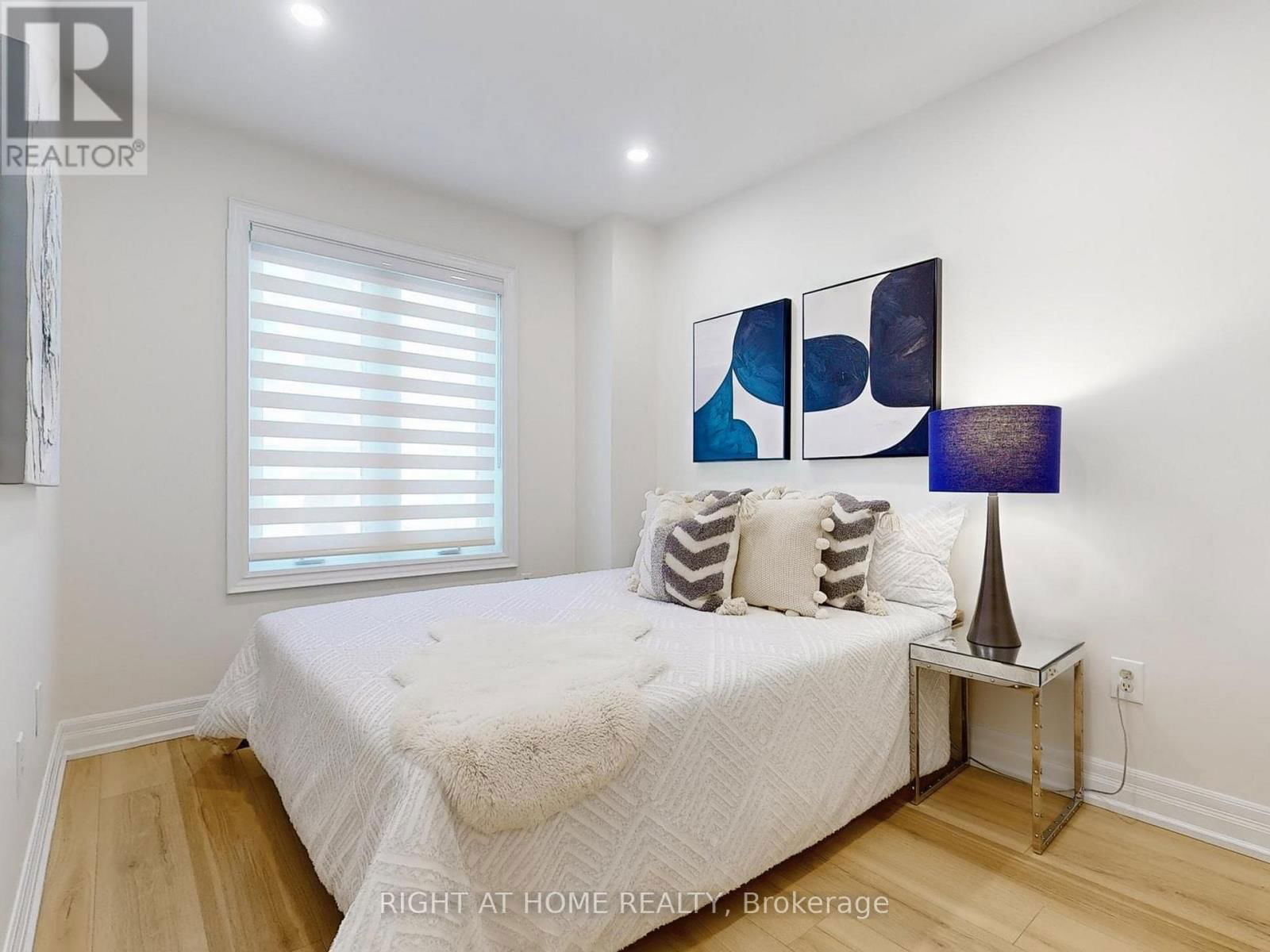 3 - 735 NEW WESTMINSTER DRIVE Image 20