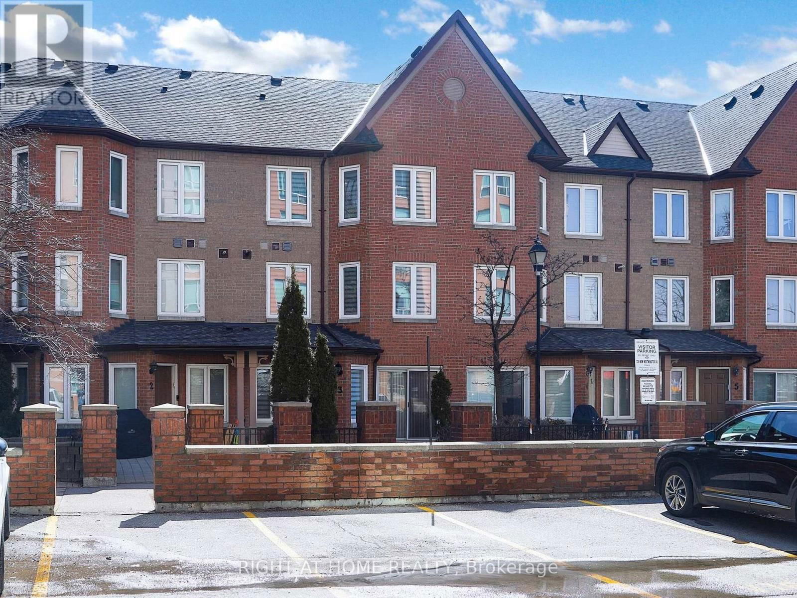 3 - 735 NEW WESTMINSTER DRIVE Image 33