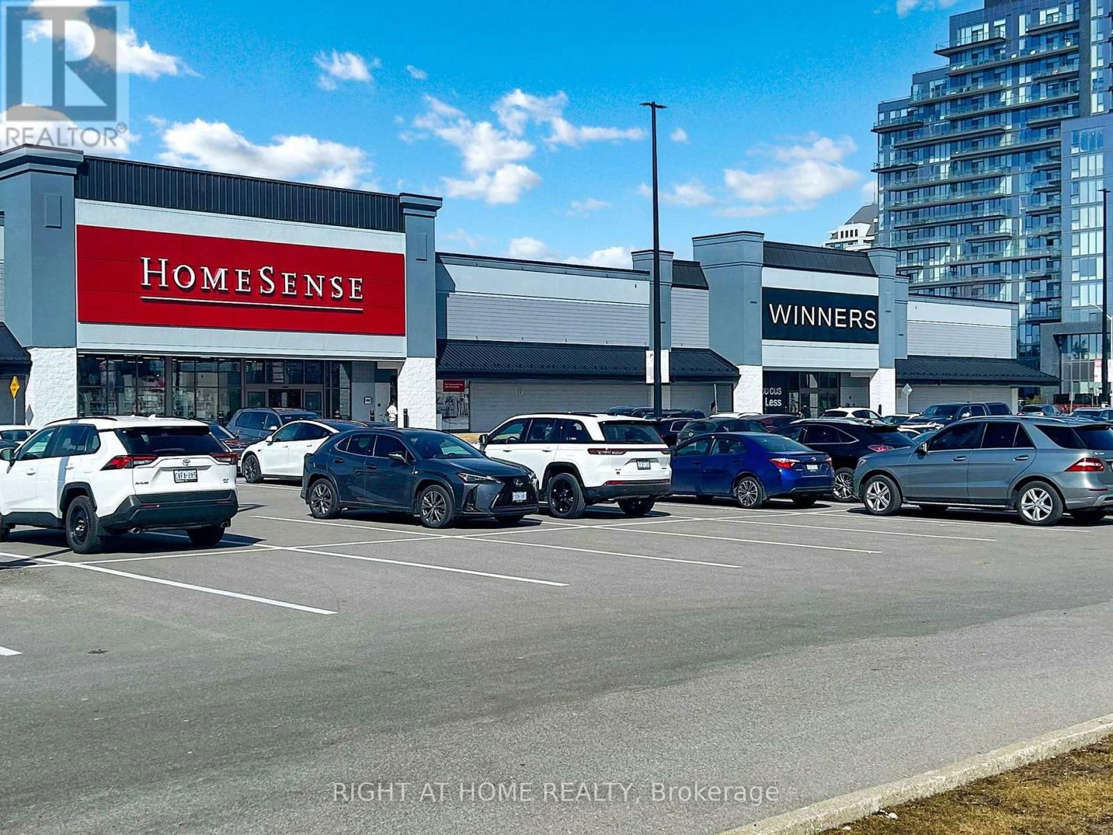 3 - 735 NEW WESTMINSTER DRIVE Image 36