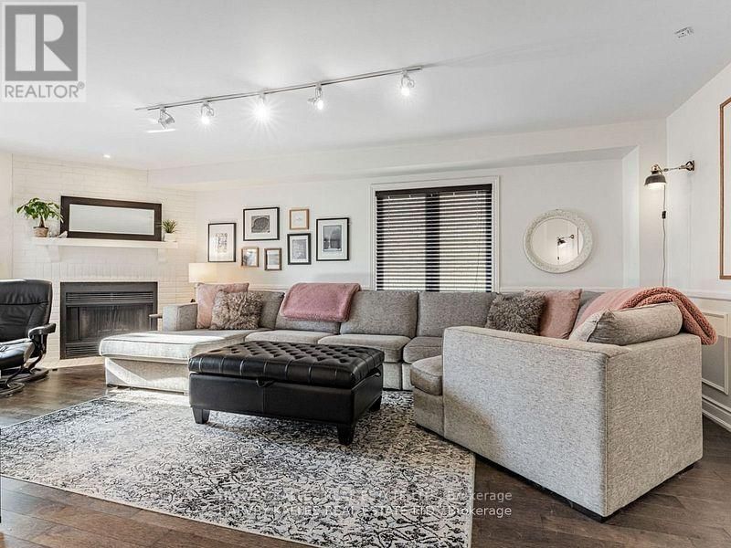21 TAMARA DRIVE Image 16