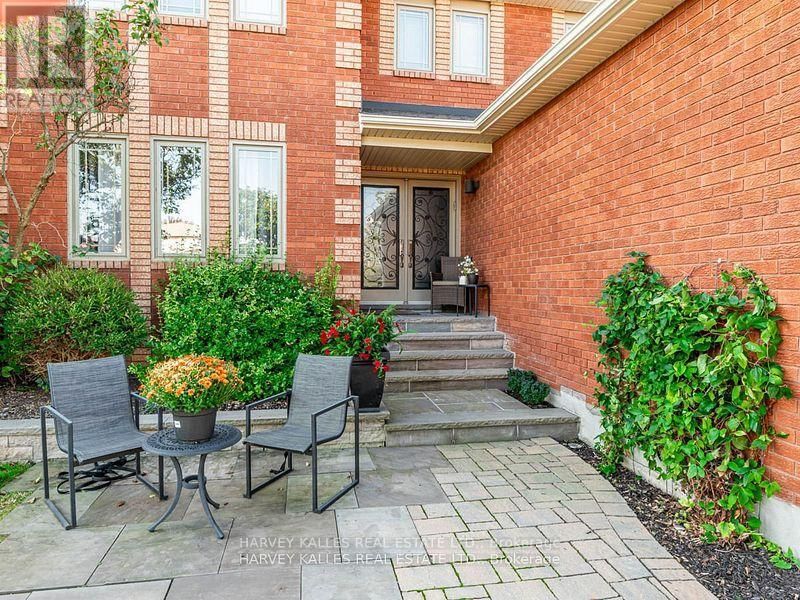 21 TAMARA DRIVE Image 3