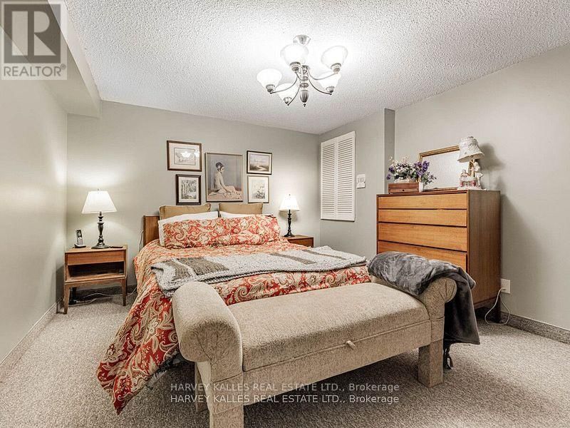 21 TAMARA DRIVE Image 32