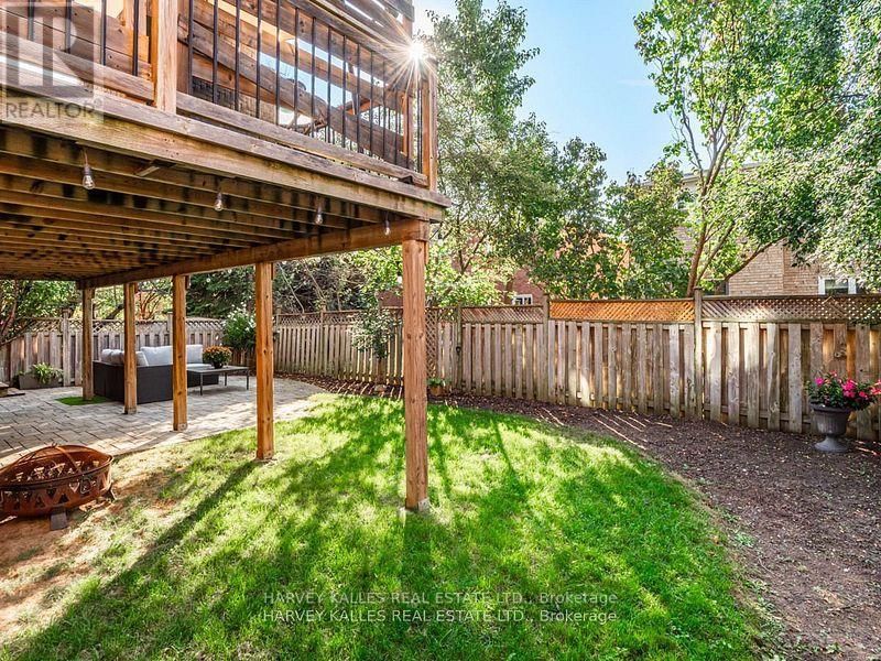 21 TAMARA DRIVE Image 35