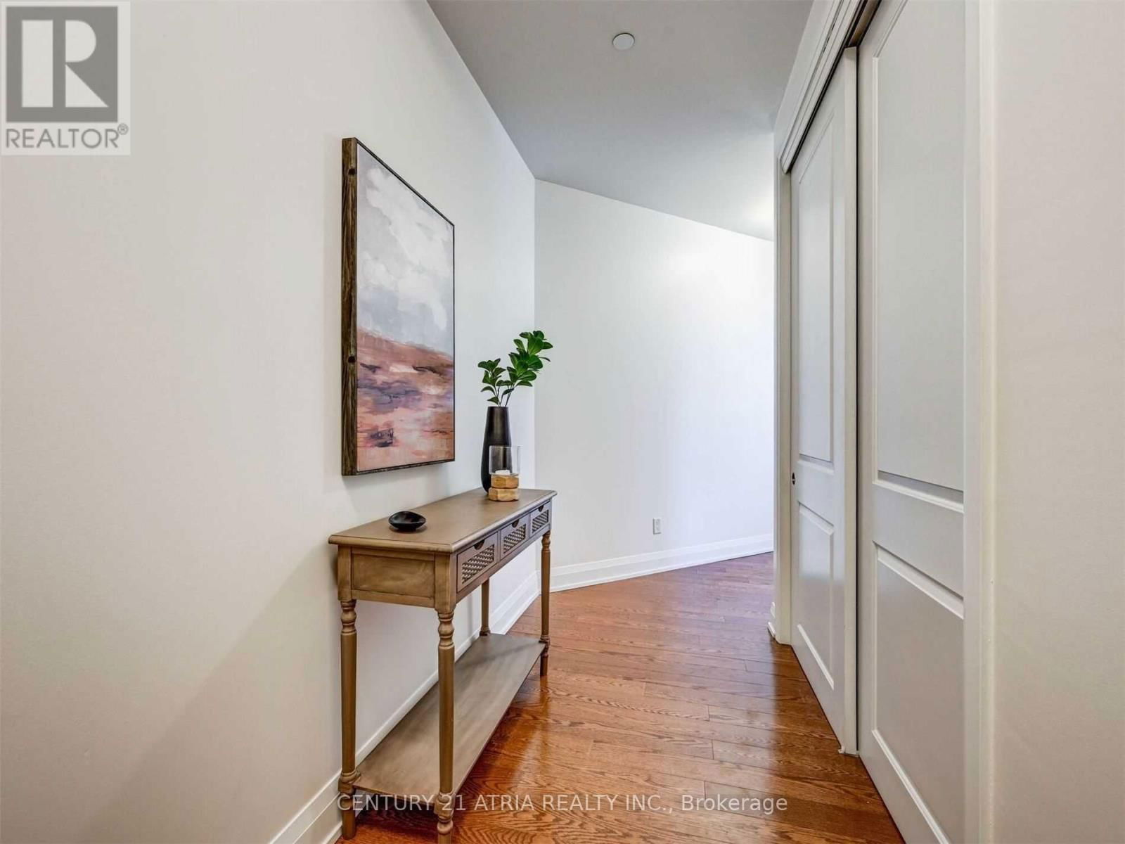 404A - 15277 YONGE STREET Image 8