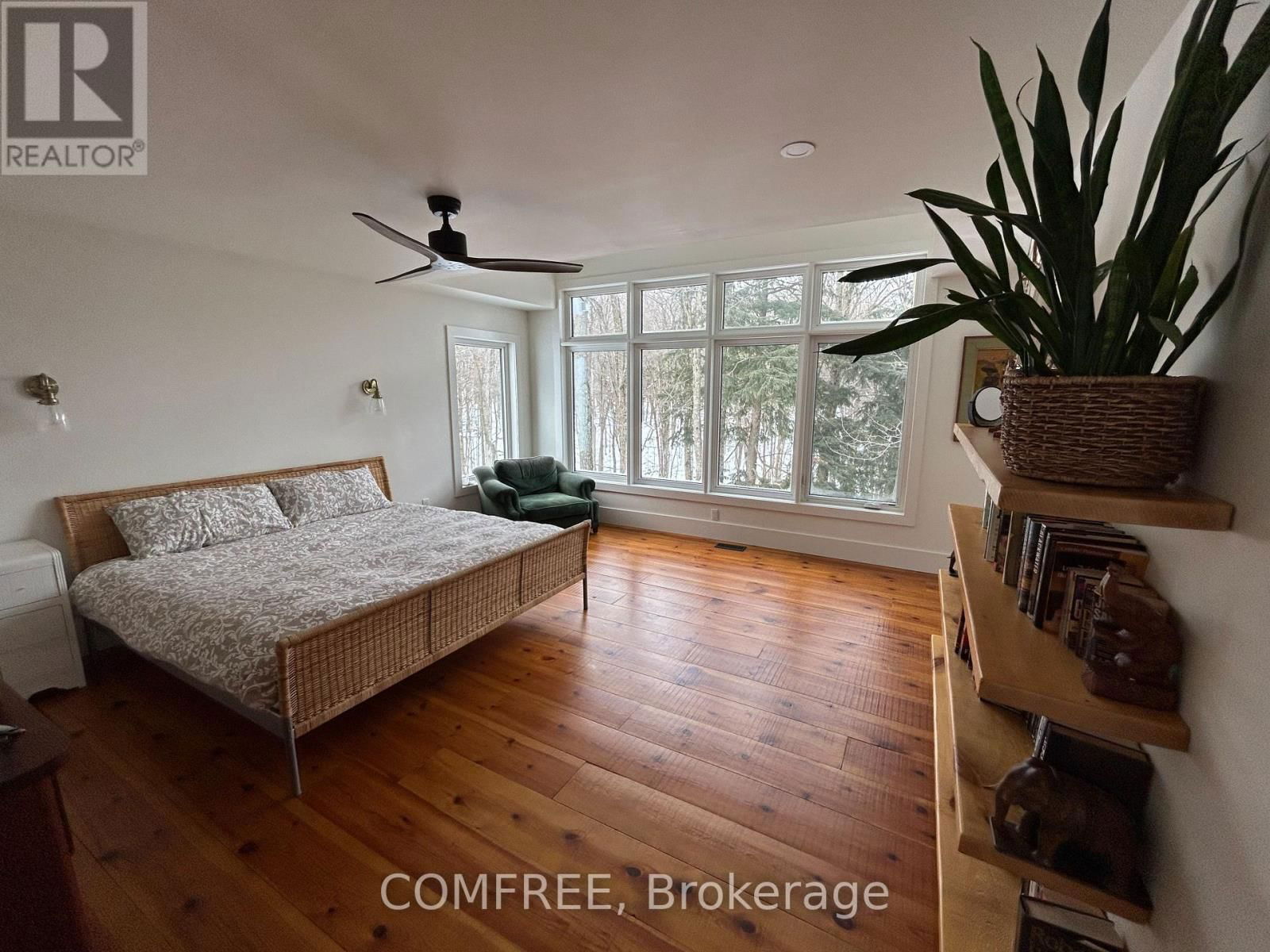 2072 WILKINSON STREET Image 34