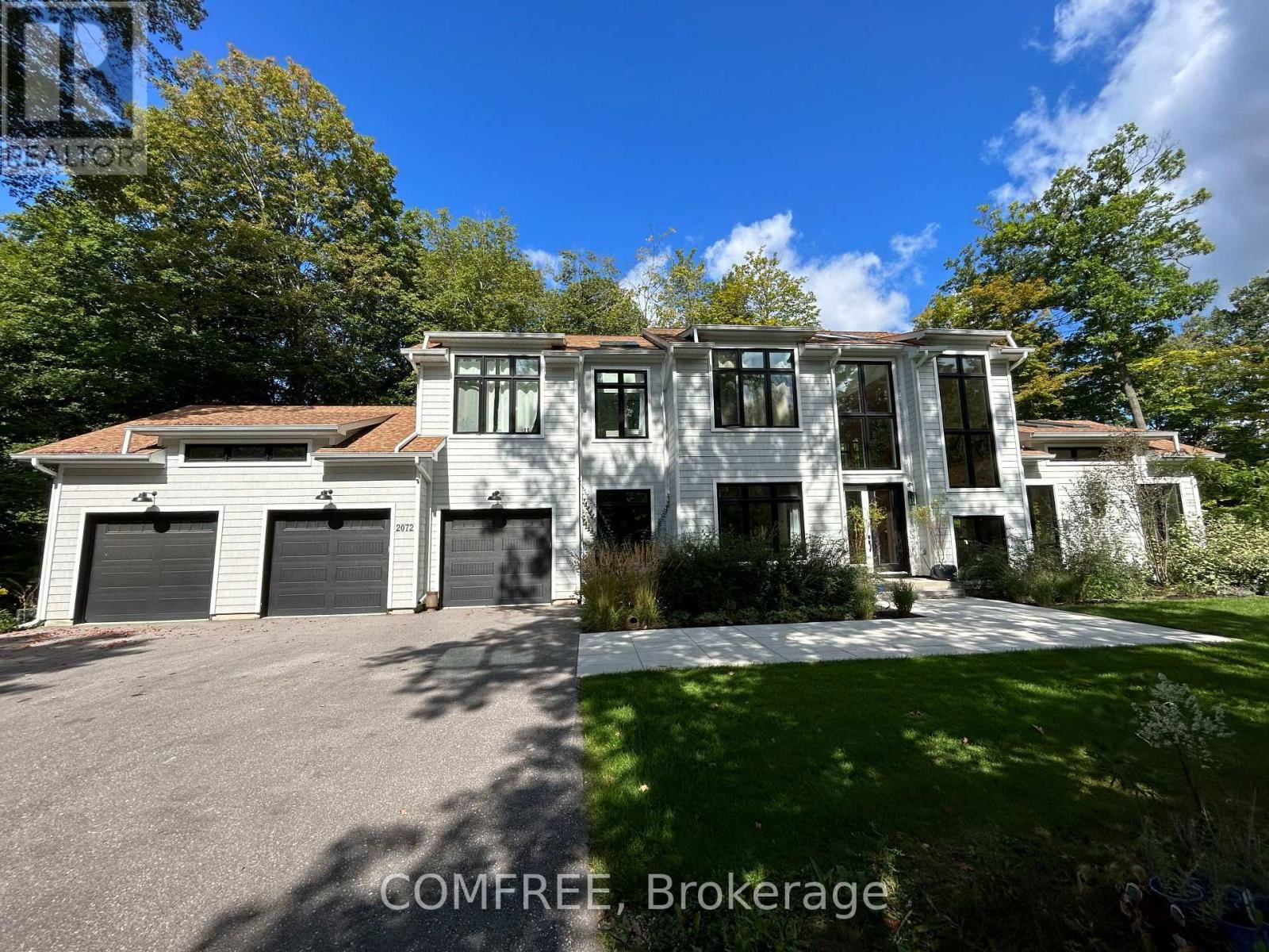 2072 WILKINSON STREET Image 4