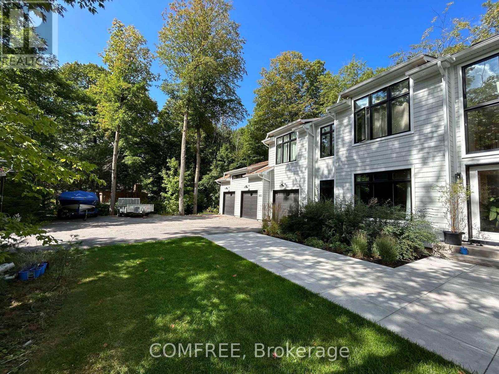 2072 WILKINSON STREET Image 6