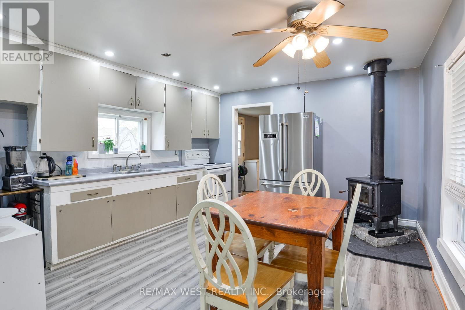 8855 WEBSTER ROAD Image 3