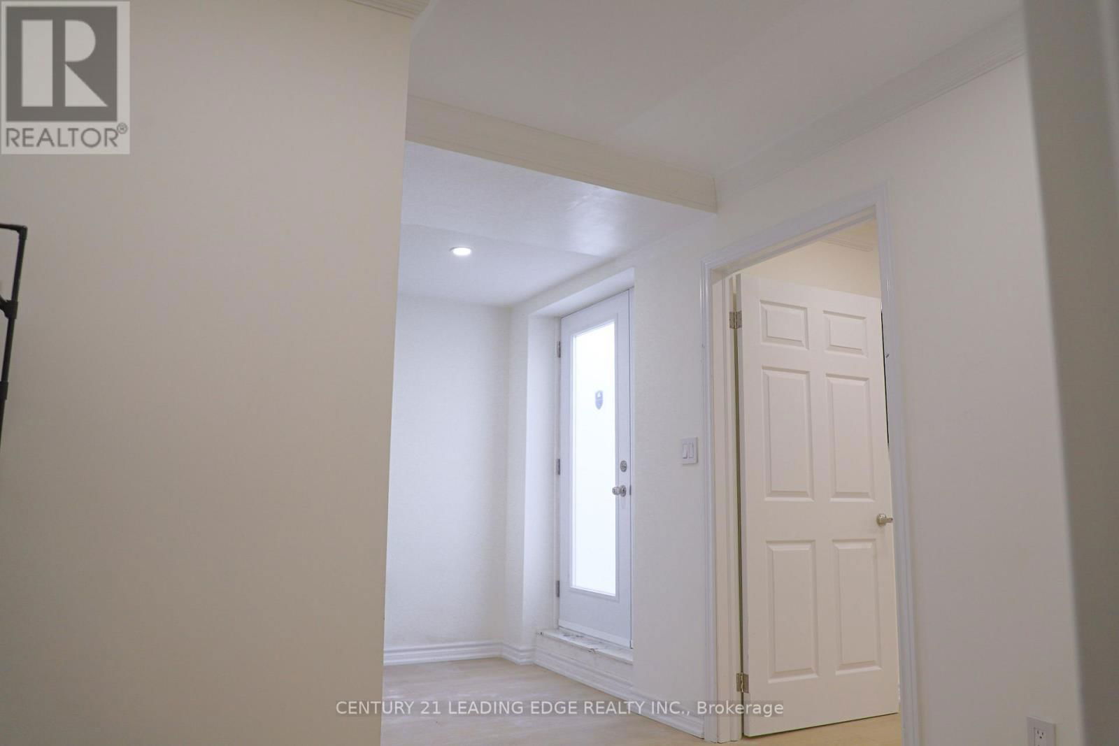 Bsmt 2 - 38 OAK AVENUE Image 3