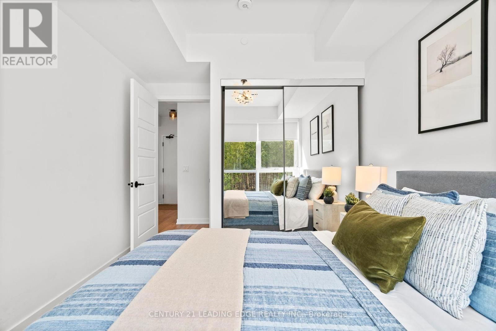 239 - 415 SEA RAY AVENUE Image 10