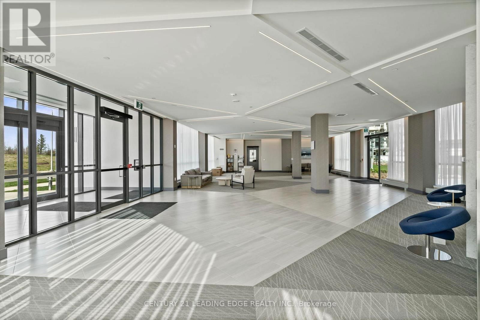 239 - 415 SEA RAY AVENUE Image 16