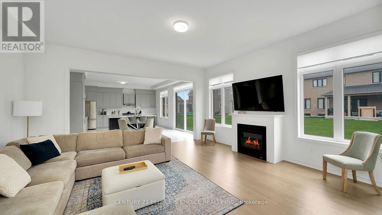 21 WINTERGREEN LANE Image 18