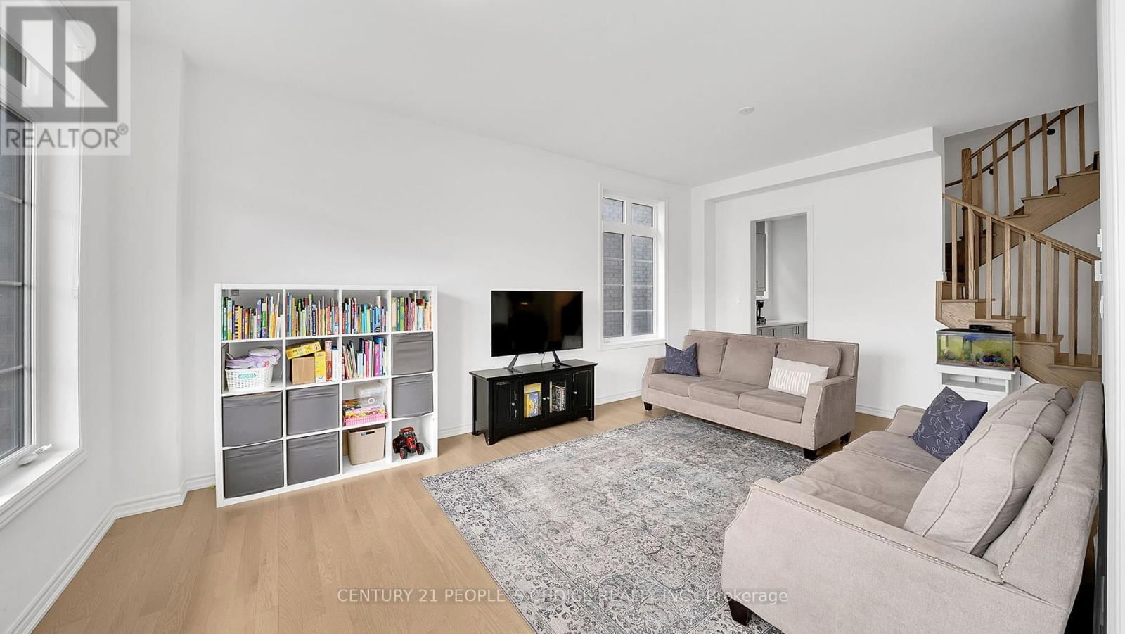 21 WINTERGREEN LANE Image 6