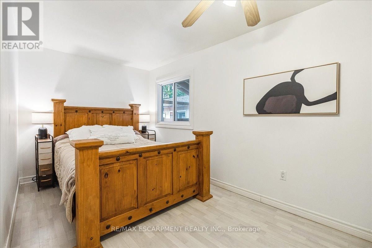 3938 ALGONQUIN AVENUE Image 17