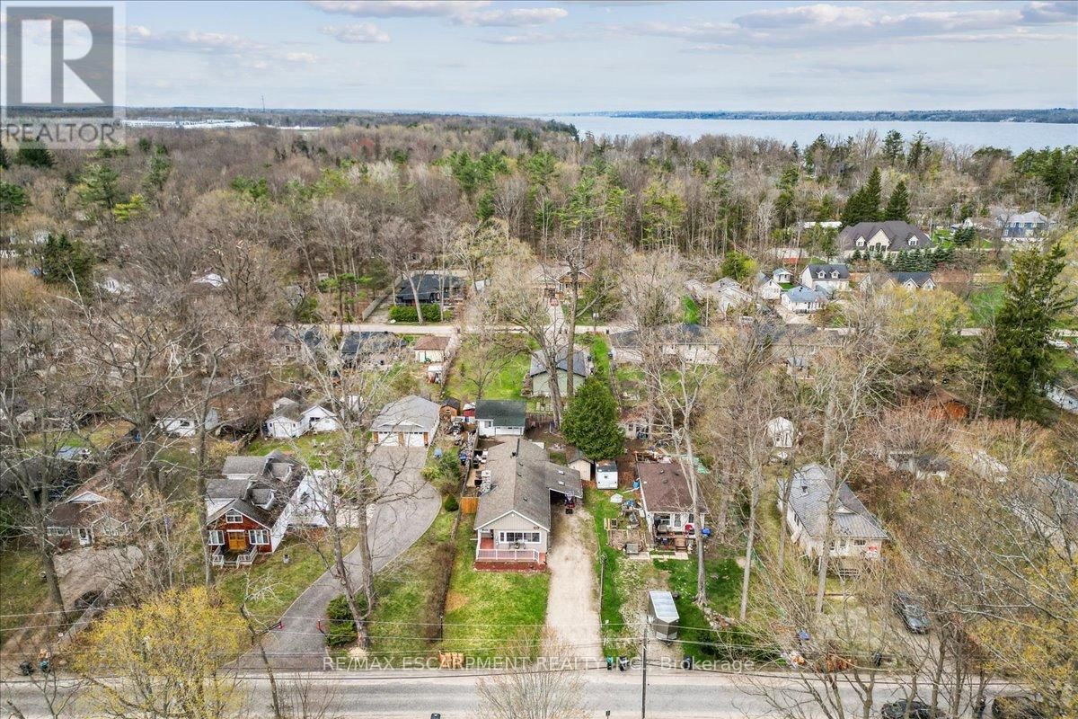3938 ALGONQUIN AVENUE Image 28