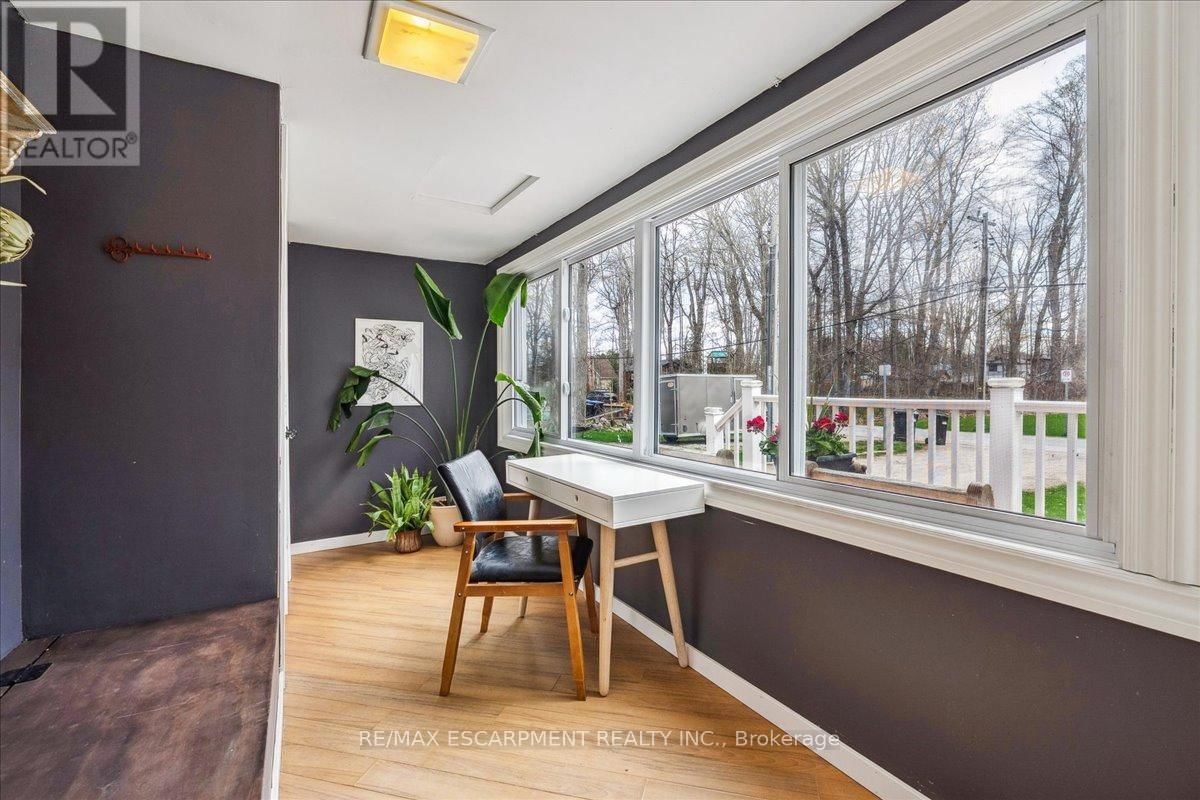 3938 ALGONQUIN AVENUE Image 4