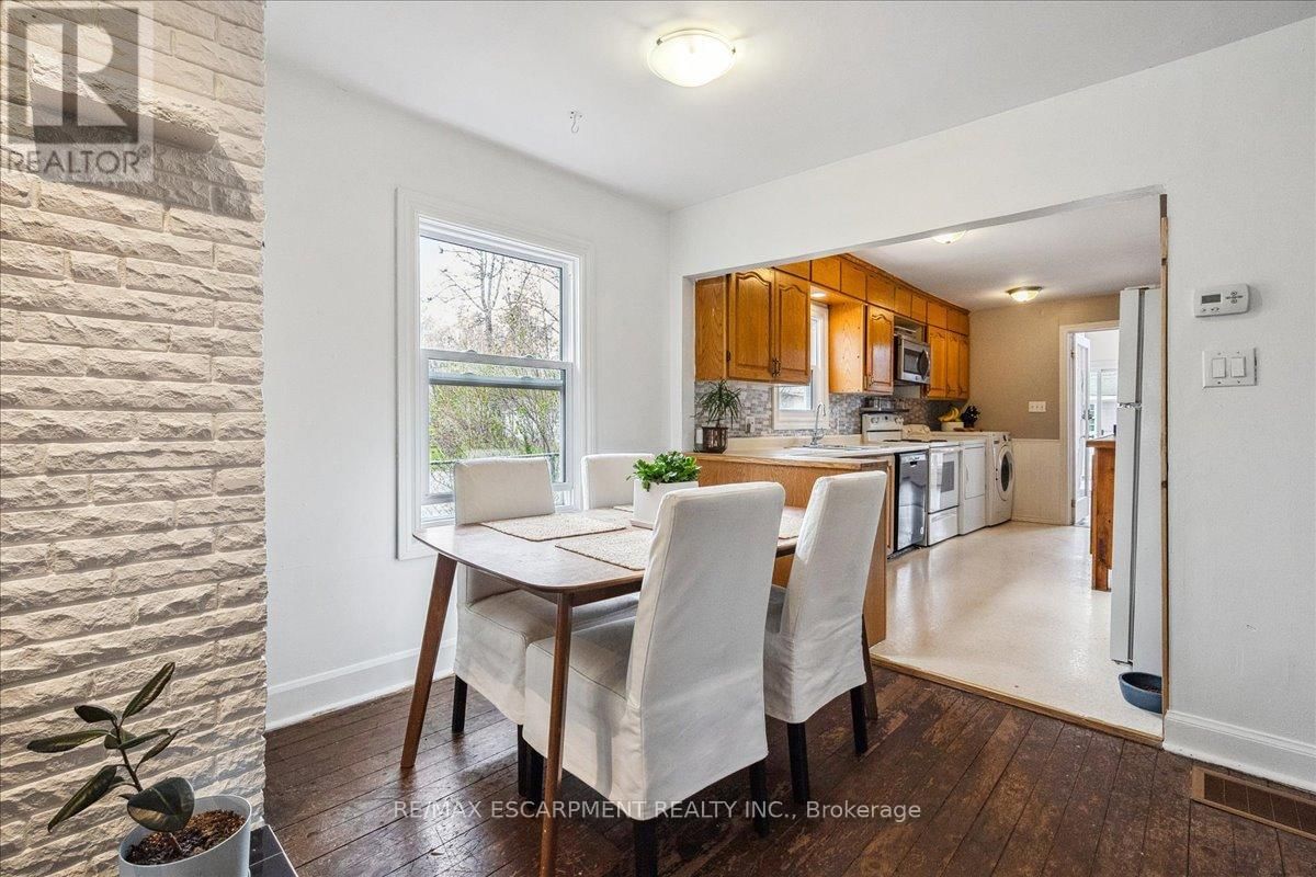 3938 ALGONQUIN AVENUE Image 8