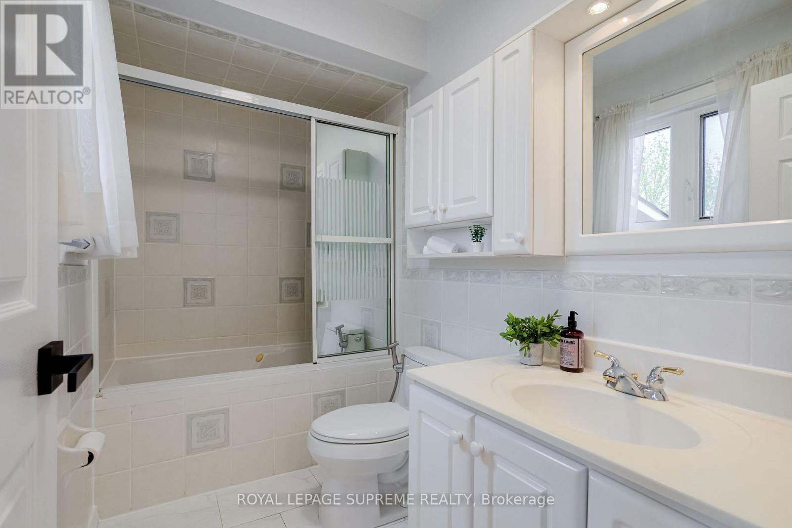 3 - 80 MCCALLUM DRIVE Image 29