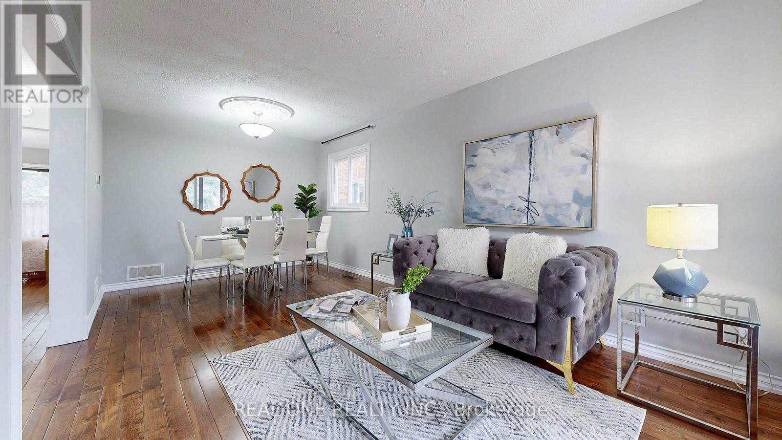 90 SPRAGG CIRCLE Image 3