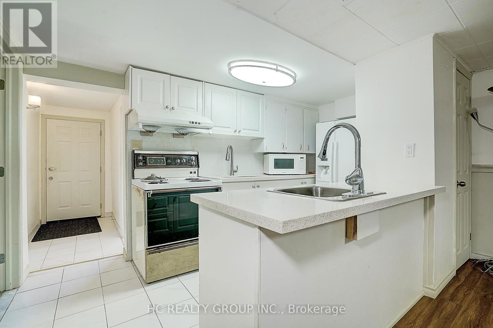 22334 WOODBINE AVENUE Image 12
