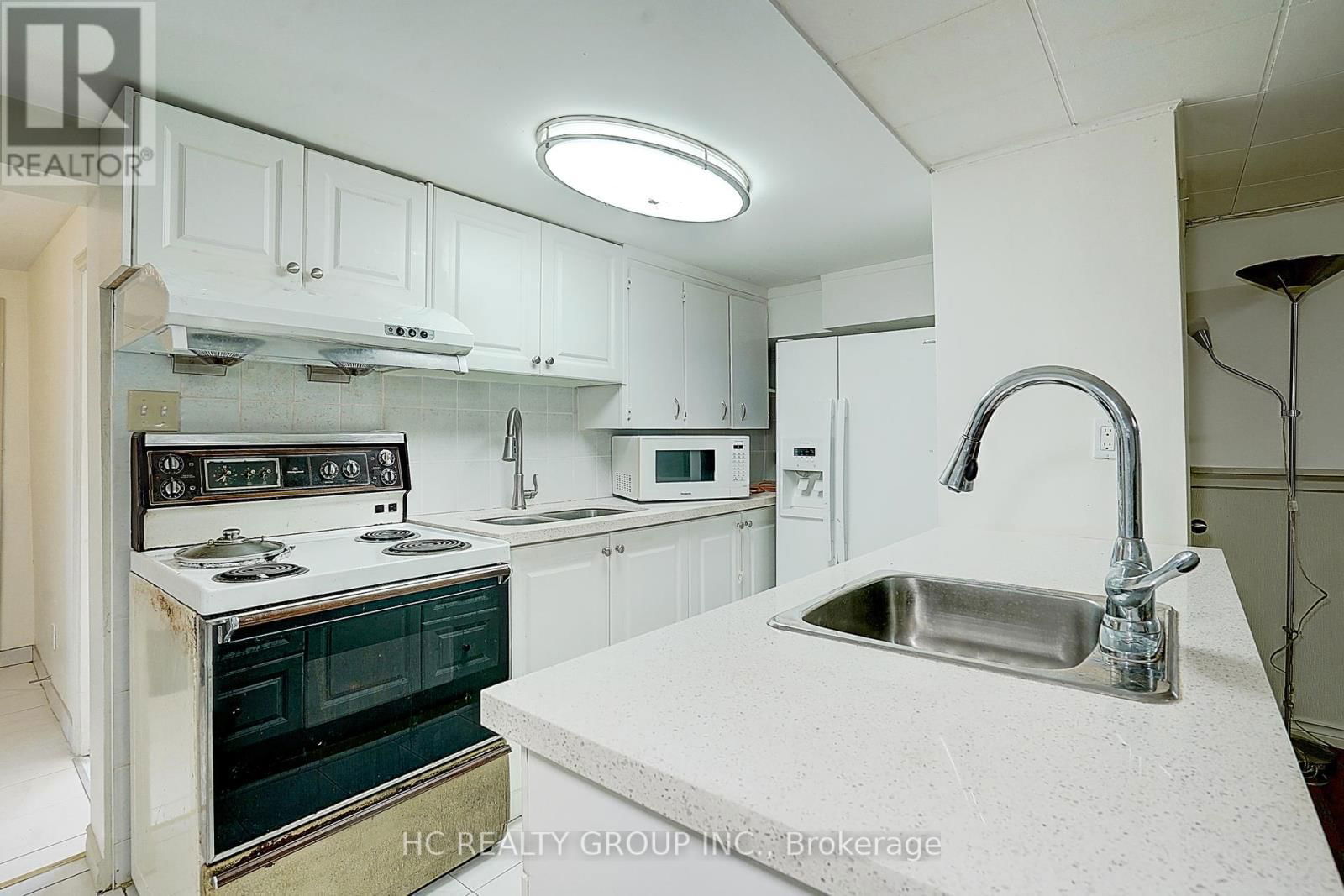 22334 WOODBINE AVENUE Image 13