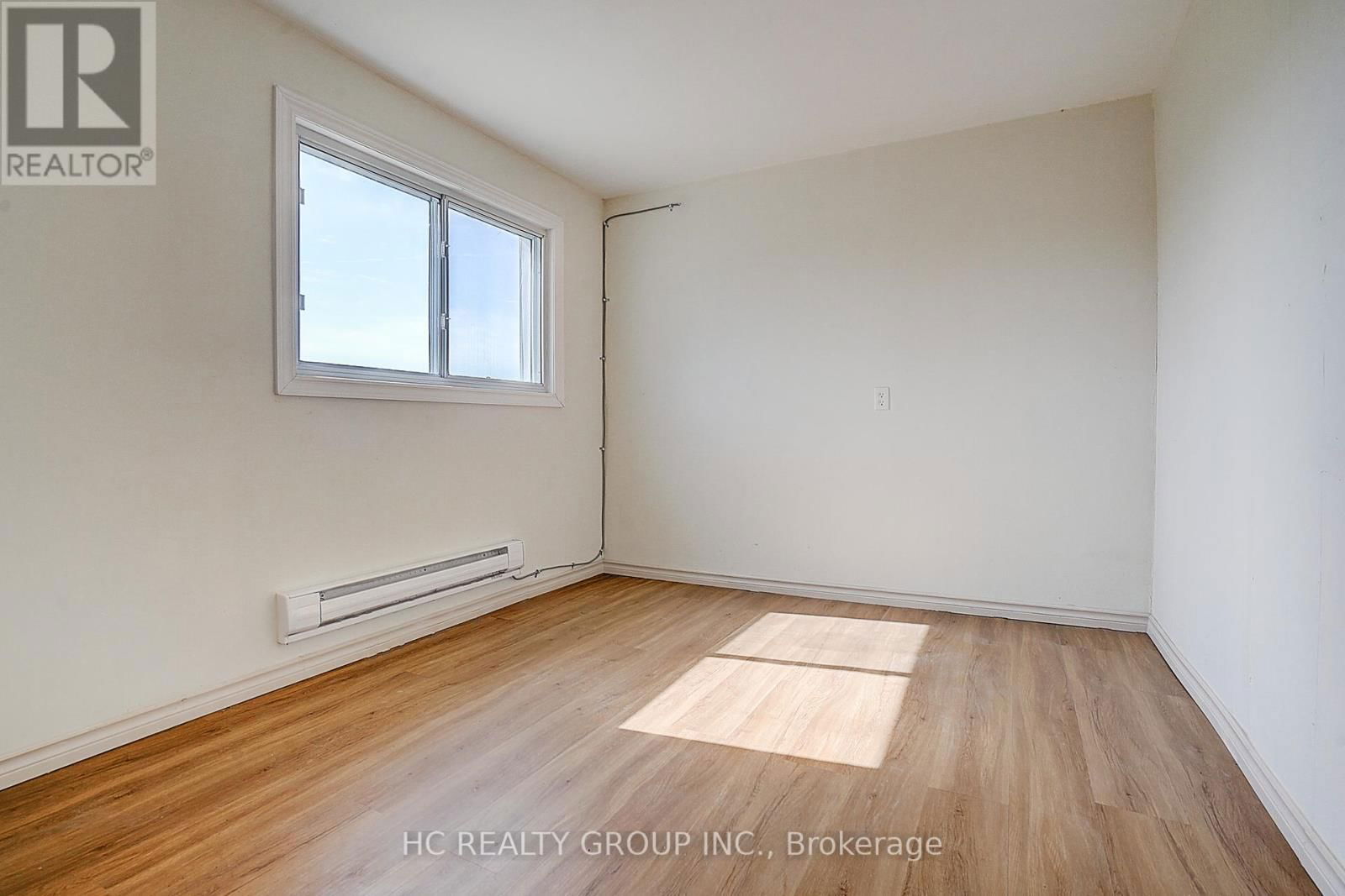 22334 WOODBINE AVENUE Image 21