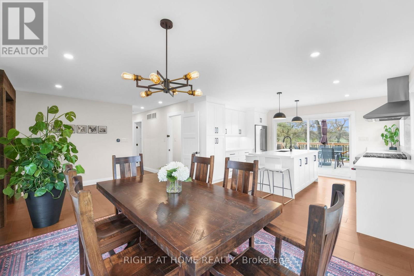 17083 WARDEN AVENUE Image 11