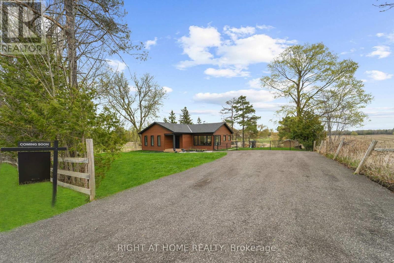 17083 WARDEN AVENUE Image 2
