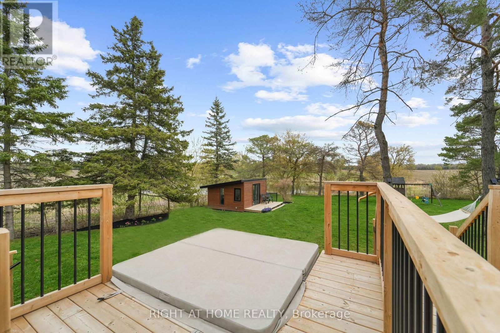 17083 WARDEN AVENUE Image 27