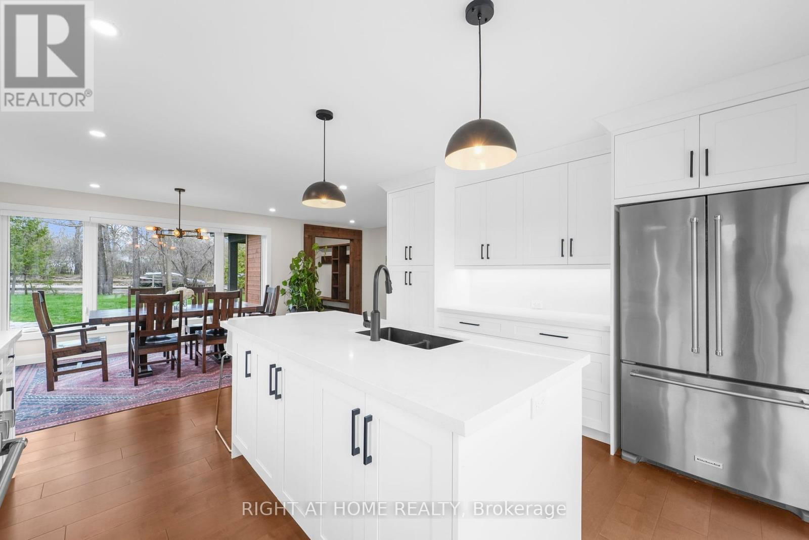 17083 WARDEN AVENUE Image 8