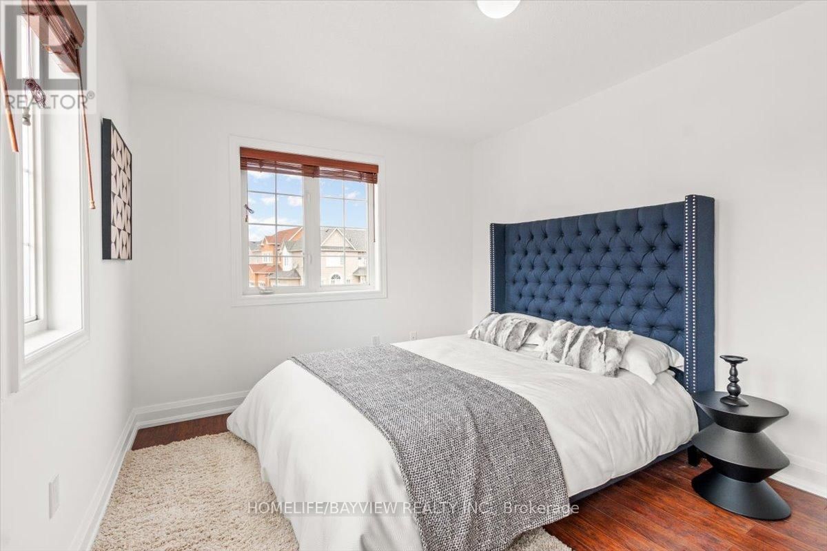 98 LENA DRIVE Image 31