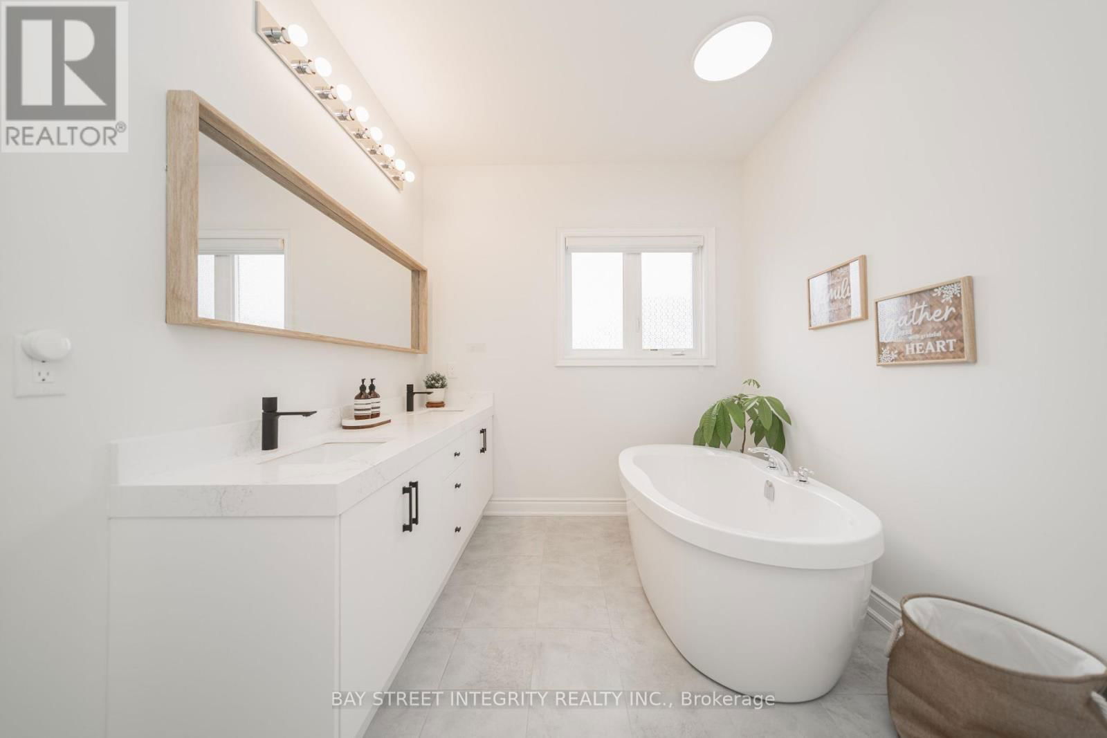 147 PRAIRIE ROSE DRIVE Image 21