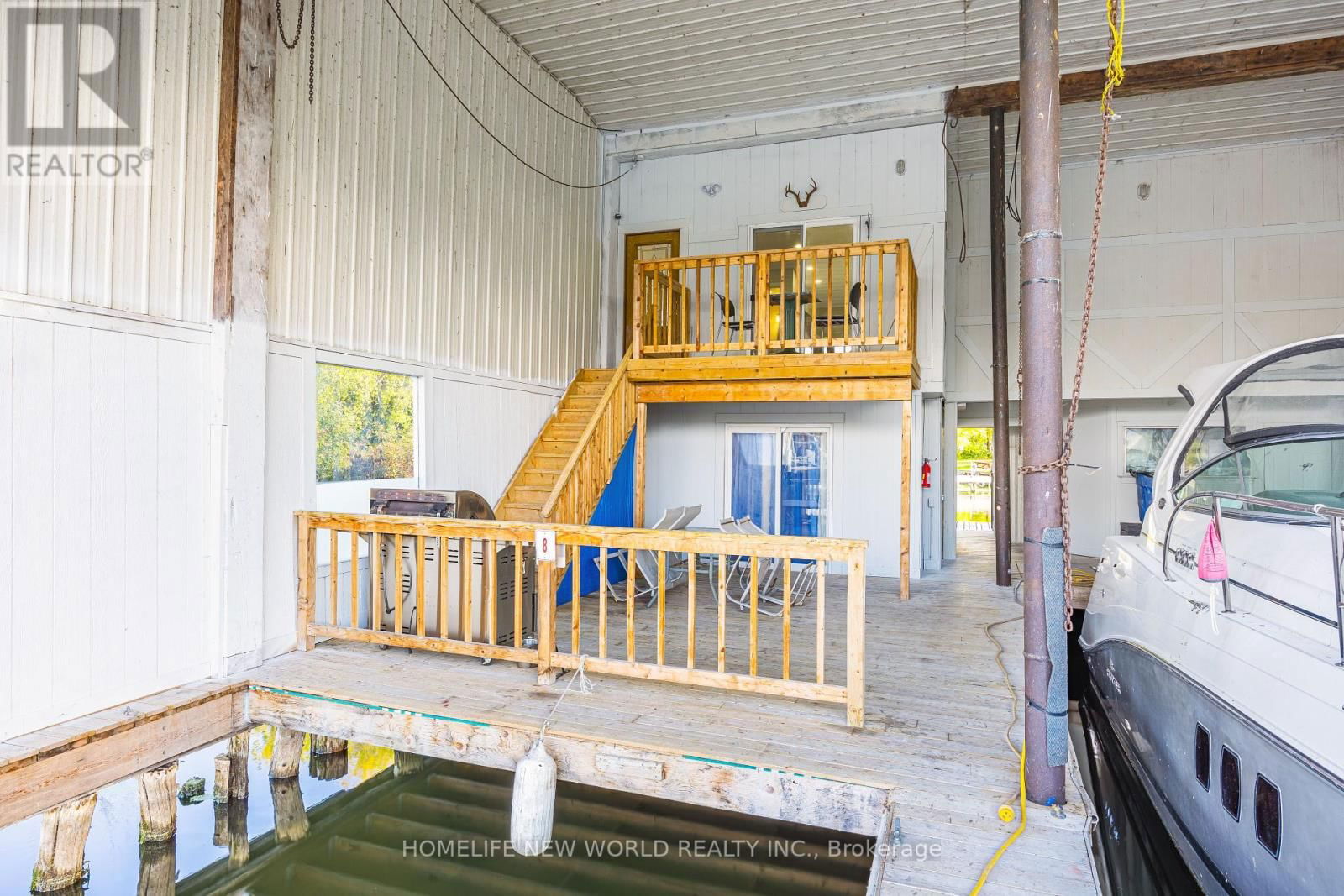 8&12 MAC AVENUE Image 17