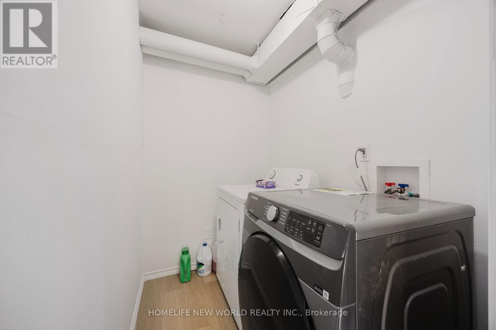 8&12 MAC AVENUE Image 22