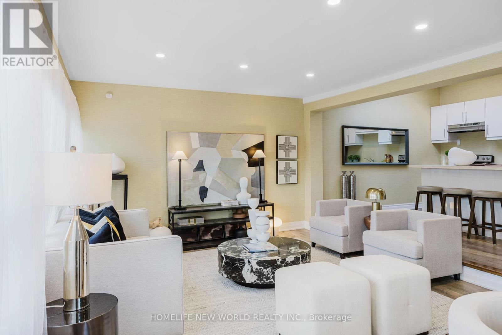 8&12 MAC AVENUE Image 8