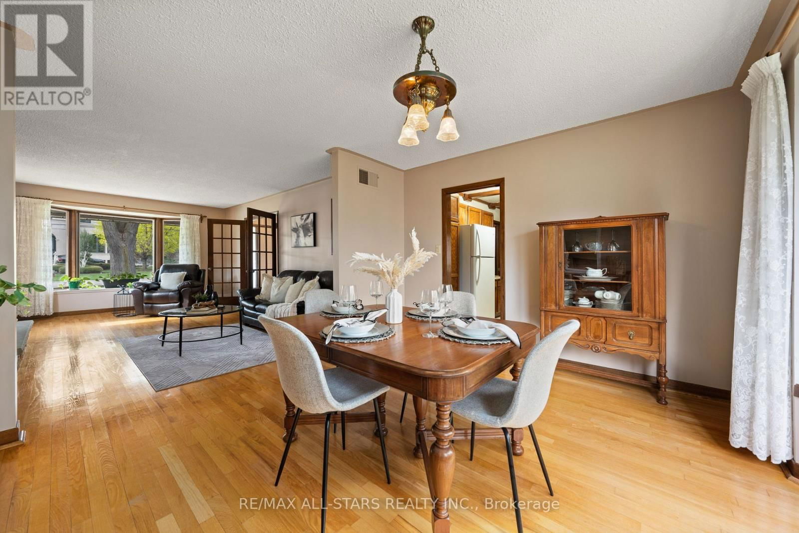 145 PEMBERTON ROAD Image 11