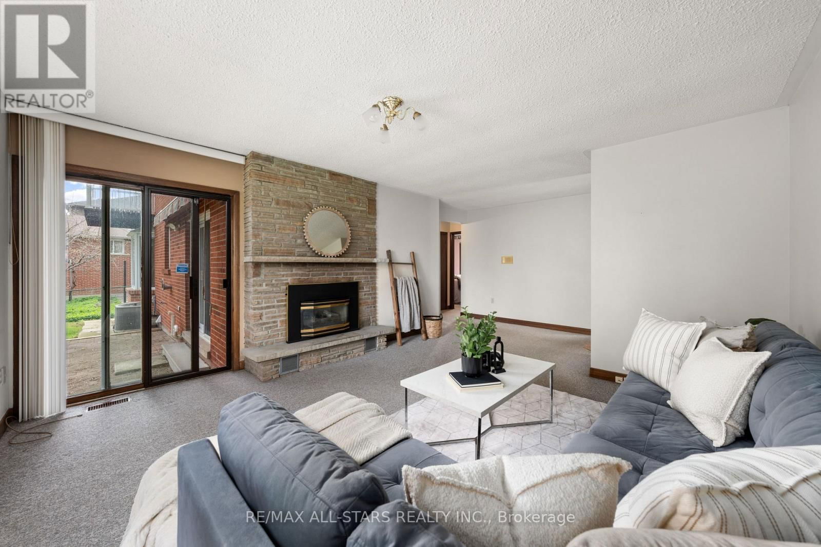 145 PEMBERTON ROAD Image 20