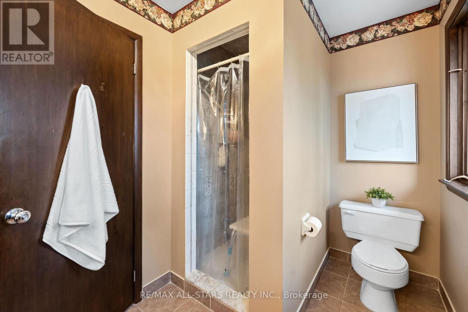 145 PEMBERTON ROAD Image 30